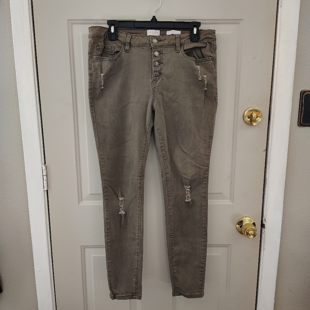 Angel Kiss Olive Buttoned Jeans Size 13